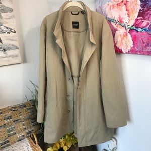 Sanyo New York Men’s Trench Coat Size XL